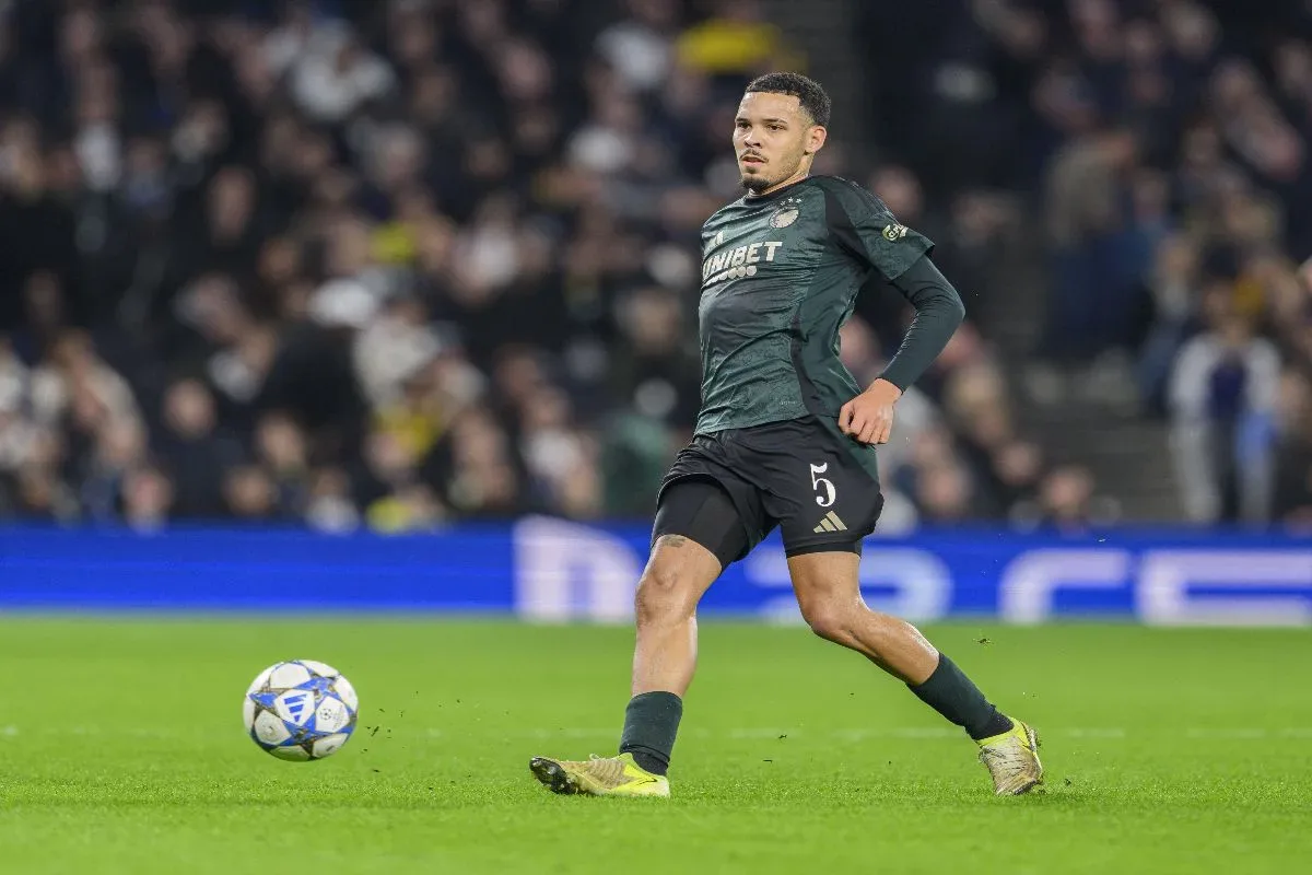 Gabriel Pereira sinaliza interesse no Vasco, e staff participa de negociação com Copenhagen
