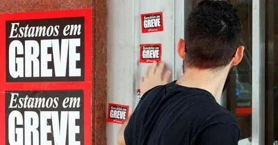 Greve de bancários segue com piquetes em frente à Caixa e ao Basa em Belém
