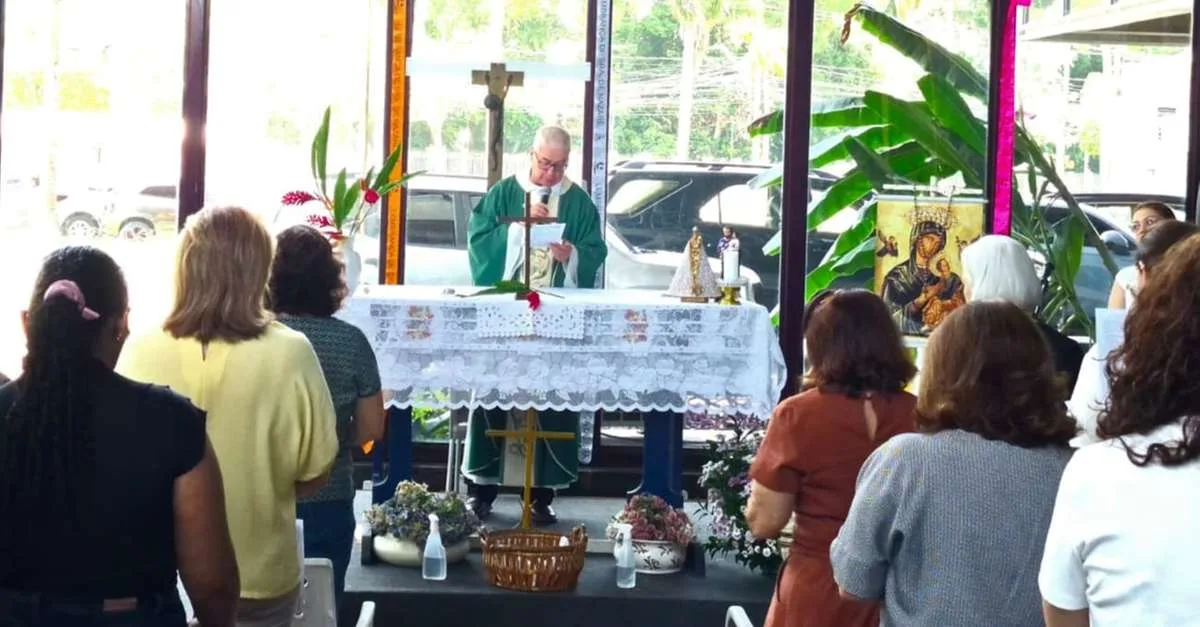 Padre Cláudio Pighin fala sobre perdão e misericórdia em missa em Belém