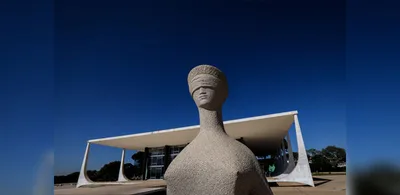 PF aponta pagamentos de R$ 500 mil a ex-chefe de supervisão do BC