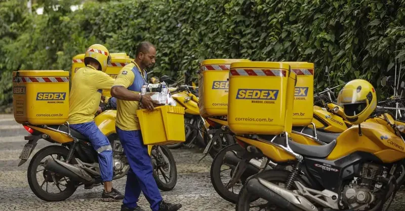 Greve dos Correios termina após 15 dias, com reajuste e compensação
