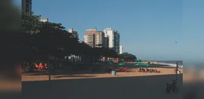 Justiça suspende regra de sombra após 15h nas praias de Vila Velha