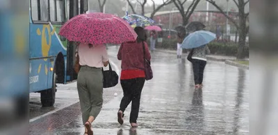 Chuva persiste no Espírito Santo nesta sexta, com maior volume no Norte