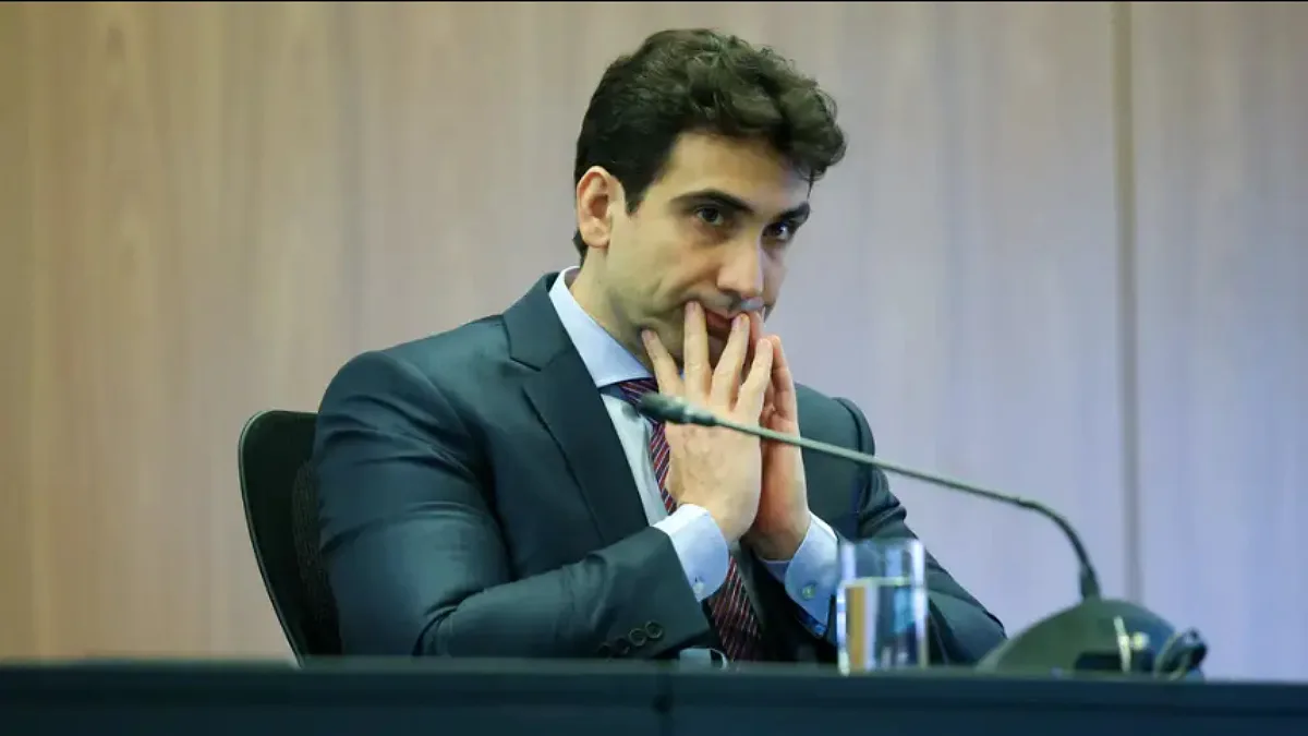 Galípolo explica juros e crédito e confirma depoimento sobre o Banco Master