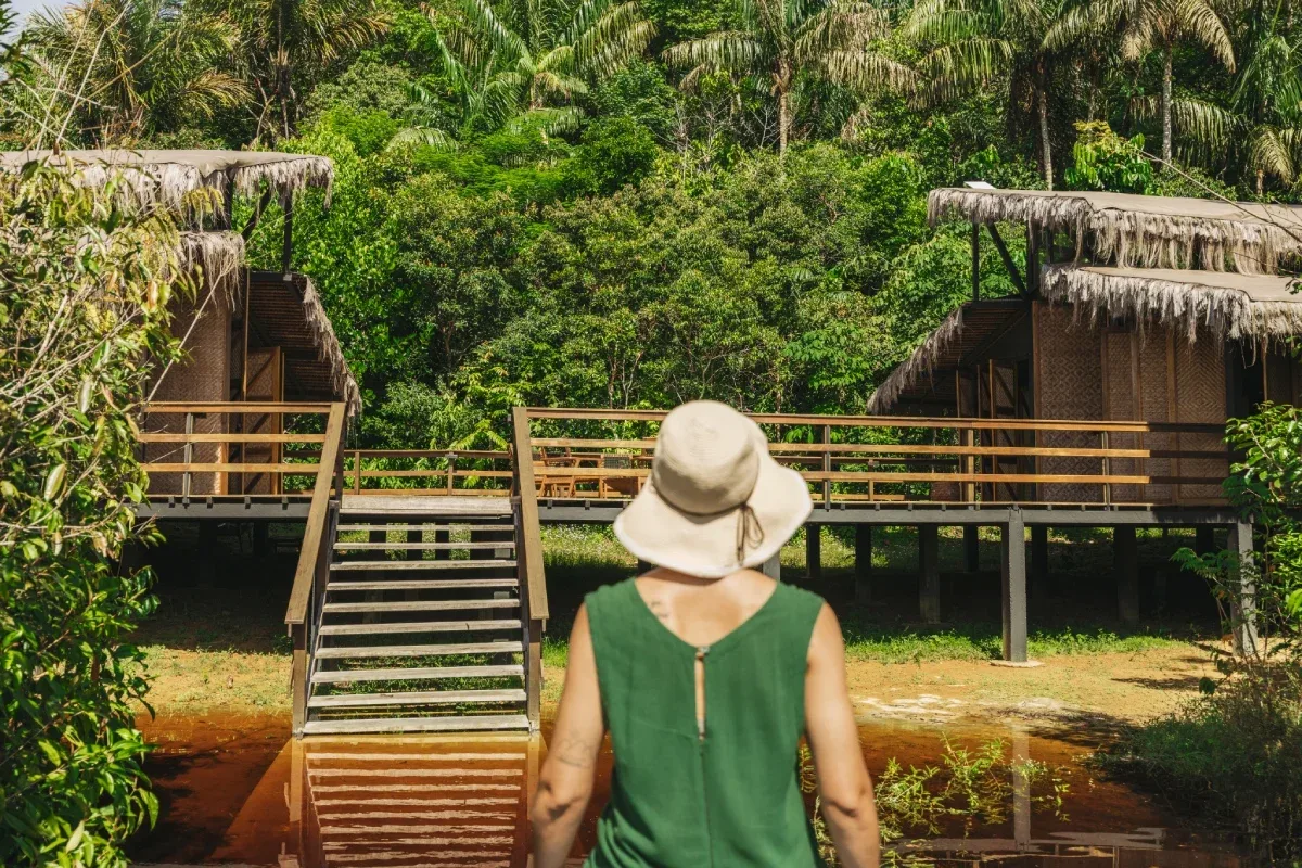 Amazônia transforma silêncio, cultura e natureza em experiência de luxo