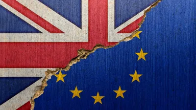 Brexit é apontado como erro por maioria, enquanto Blair propõe reaproximação com a UE