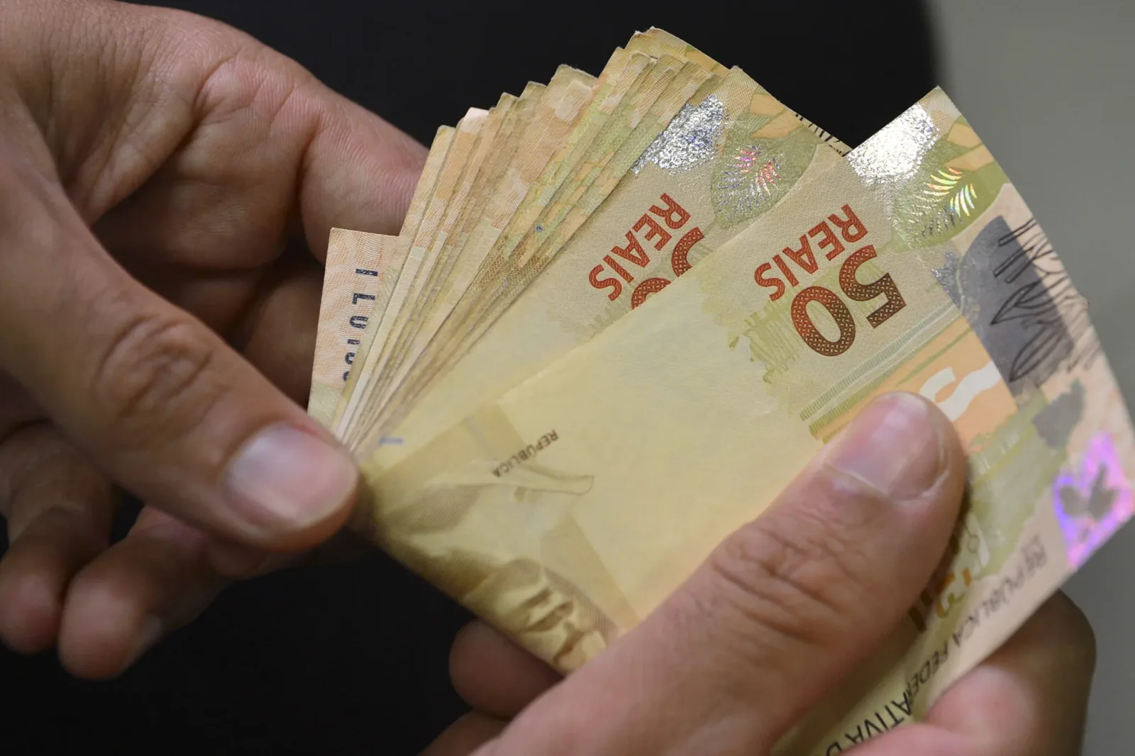 Desenrola 3.0 prevê compra de dívidas e repasse integral do desconto