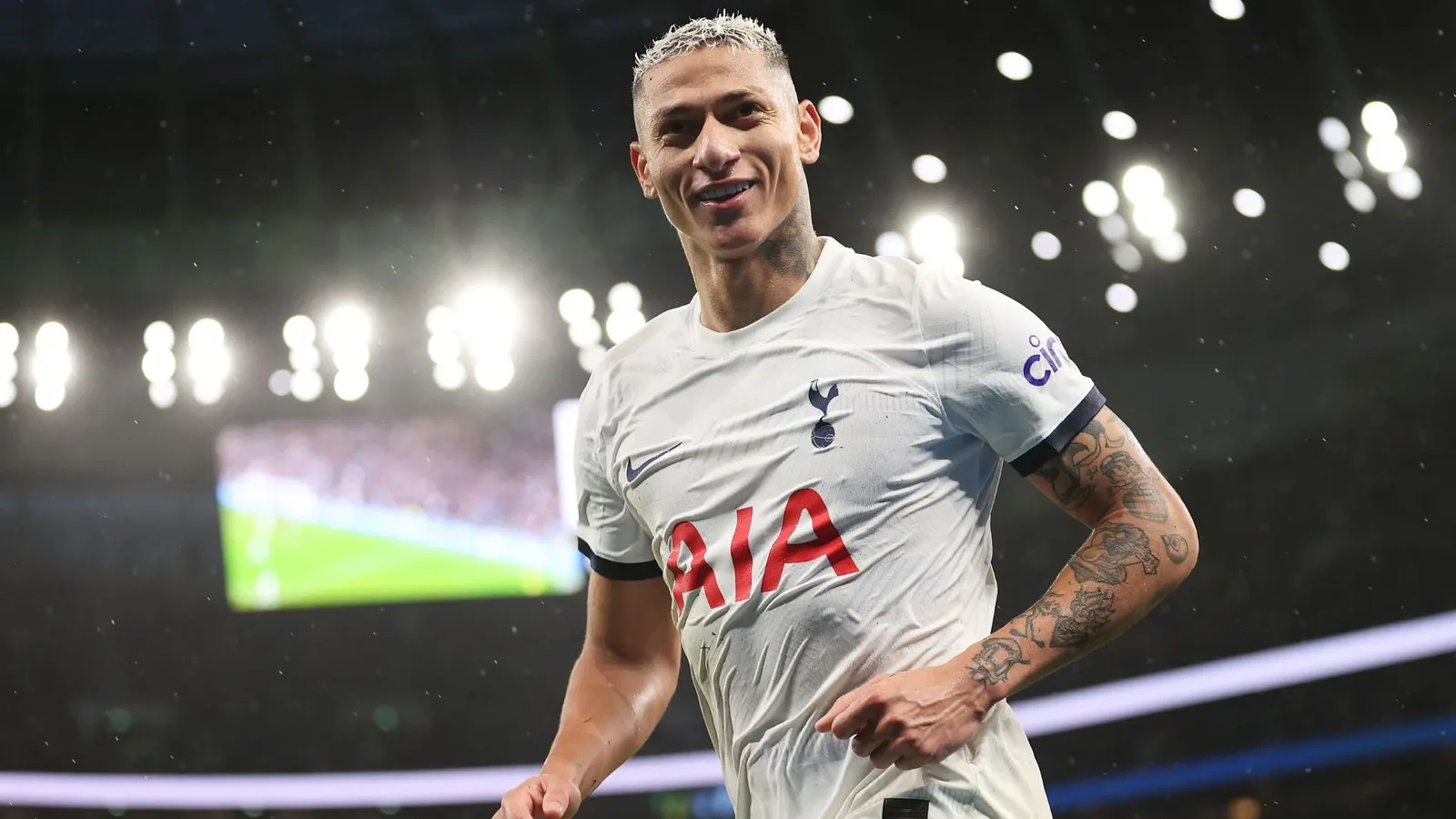 Tottenham exige venda de Richarlison por 20 milhões de euros