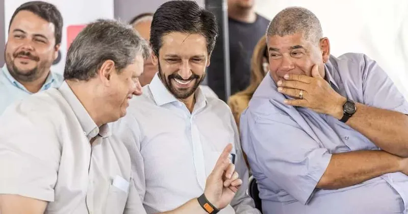 Milton Leite se entrega após operação investigar ligação do PCC com transporte
