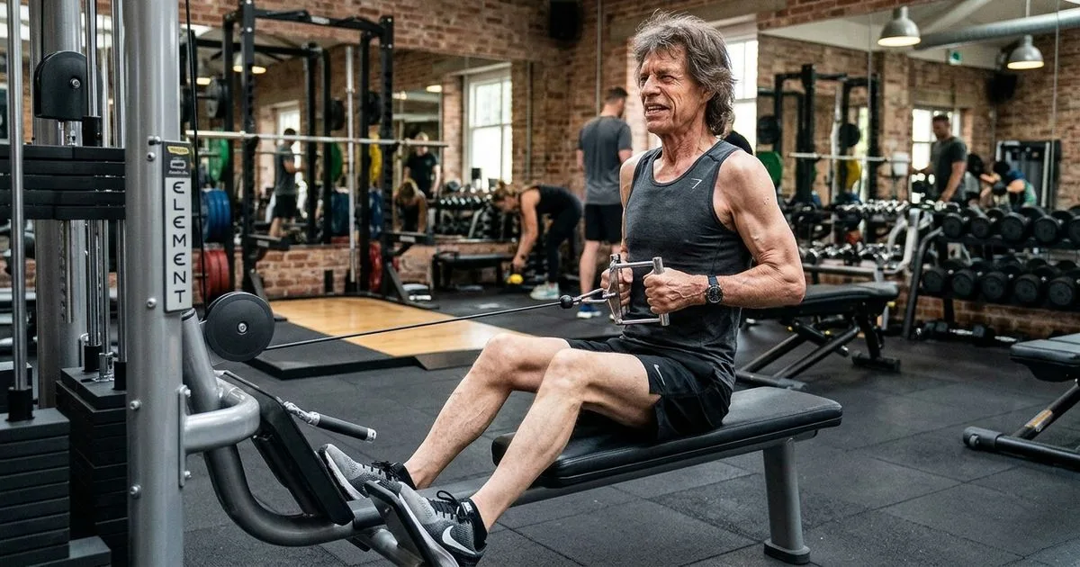 Aos 83, Mick Jagger combina força, mobilidade e preparo para os palcos
