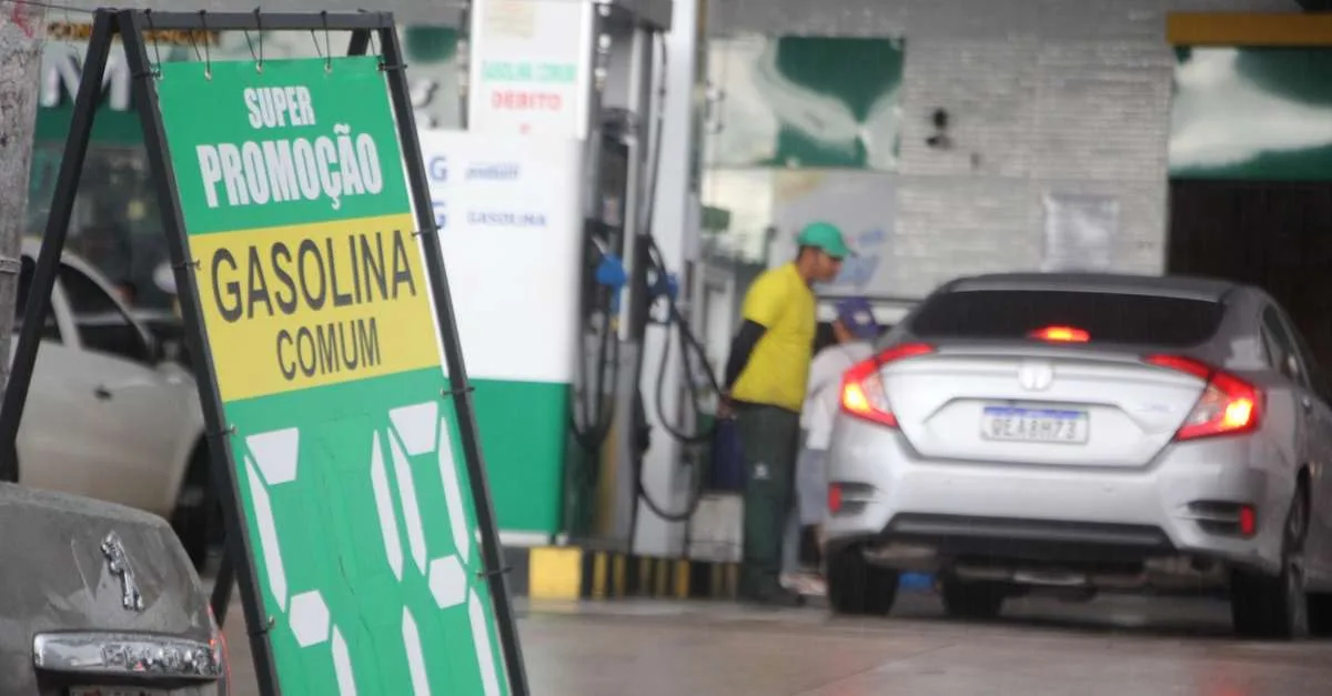 MP abre crédito de R$ 6,605 bilhões para subsídios a combustíveis