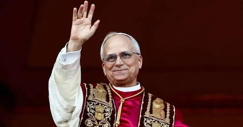 Vaticano anuncia Júlio César Gomes Moreira e José Paulino como novos bispos