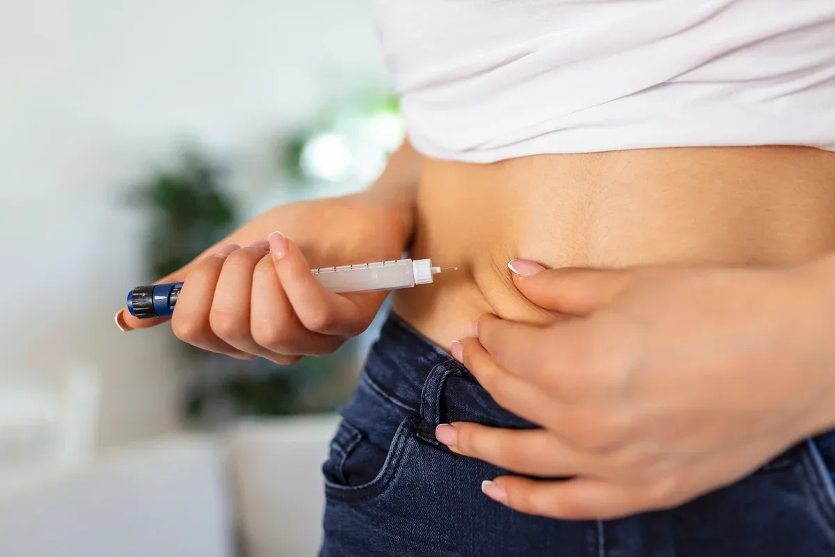 Caneta emagrecedora exige refeições com mais nutrientes, diz nutrólogo