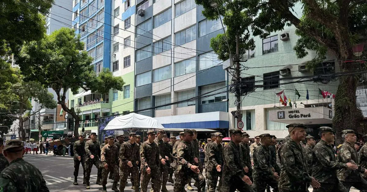 Belém recebe desfile cívico-militar com participação de civis e militares